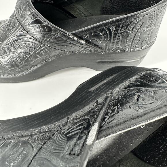 Dansko Professional Shoes Womens Size 8/39 Embossed Leather Clogs Comfort Work - Picture 8 of 11